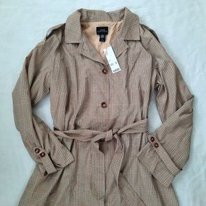 Urban outfitters plaid trench coat, fall trench coat, lightweight jacket